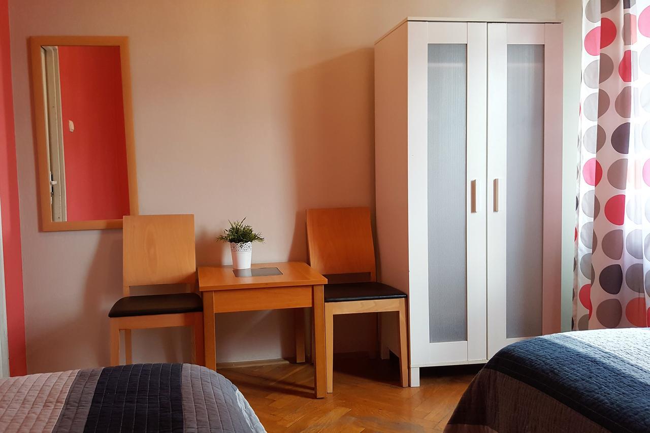 Cinnamon Hostel Wrocław Exterior foto
