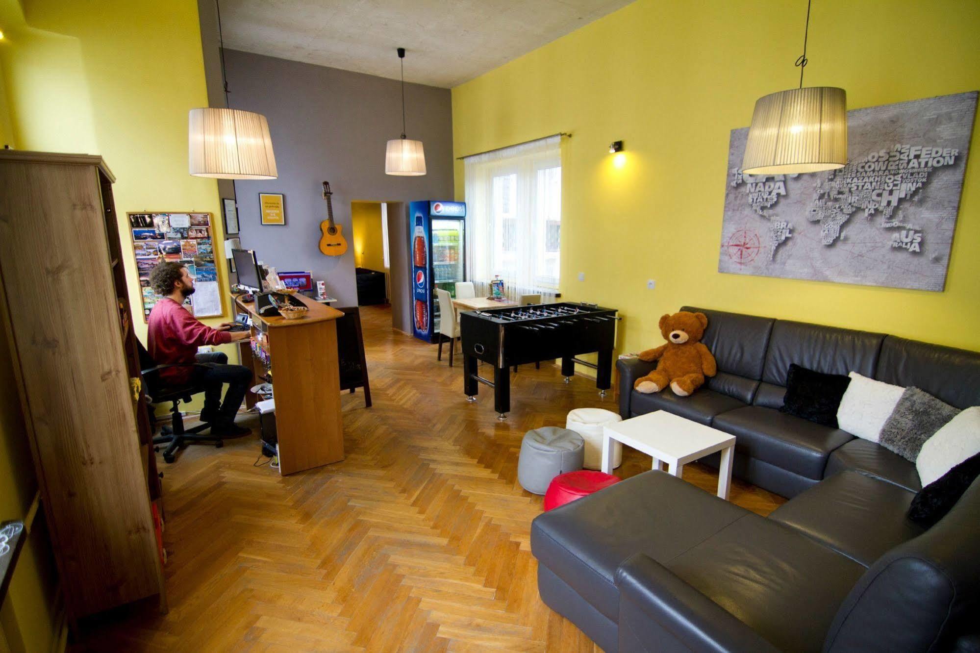 Cinnamon Hostel Wrocław Exterior foto