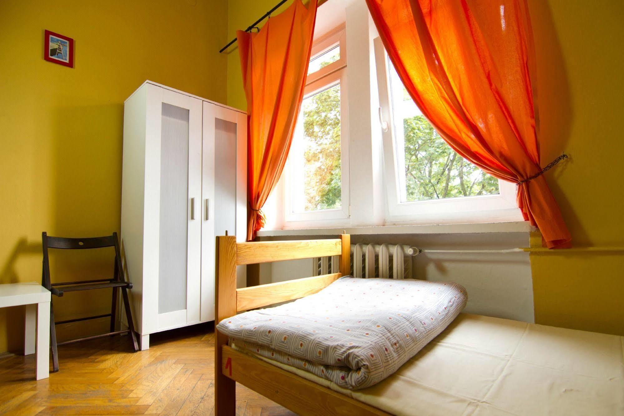 Cinnamon Hostel Wrocław Exterior foto