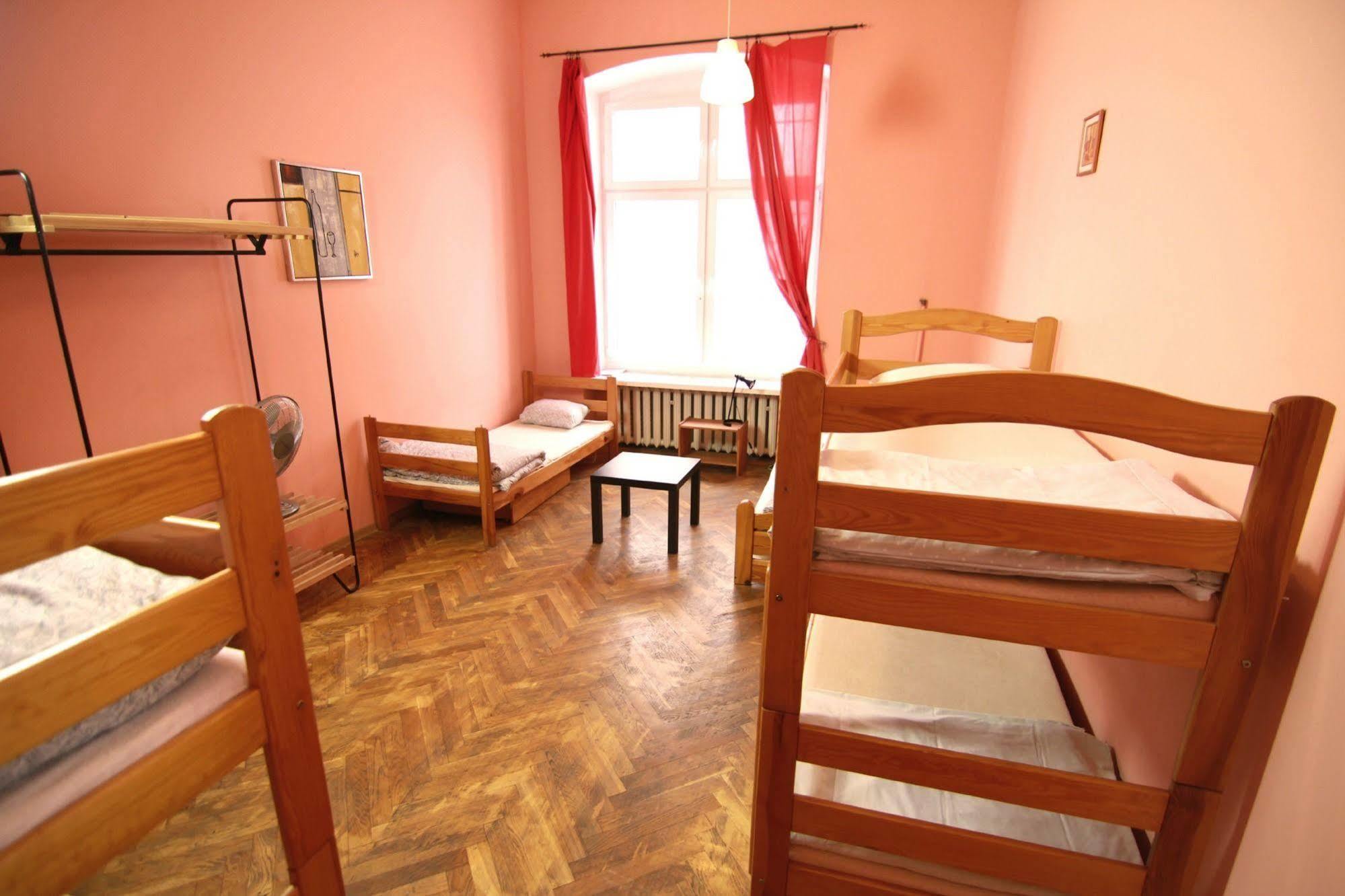 Cinnamon Hostel Wrocław Exterior foto