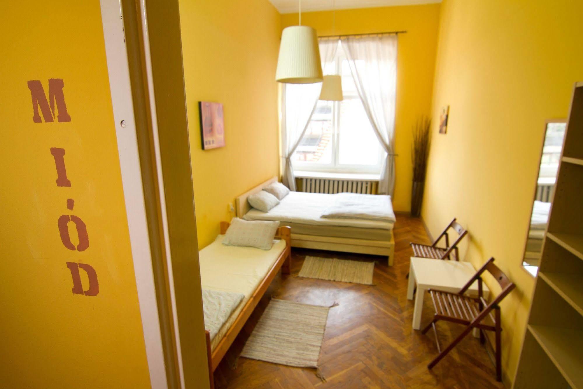 Cinnamon Hostel Wrocław Exterior foto